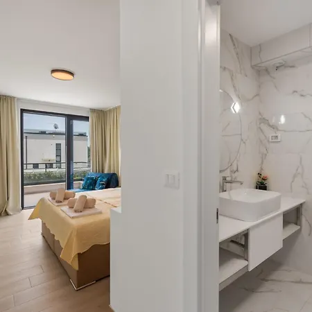 Villa Luxury 78 Banjole