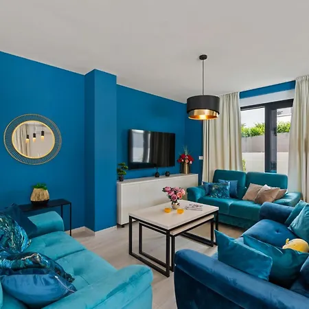 Luxury 78 Banjole